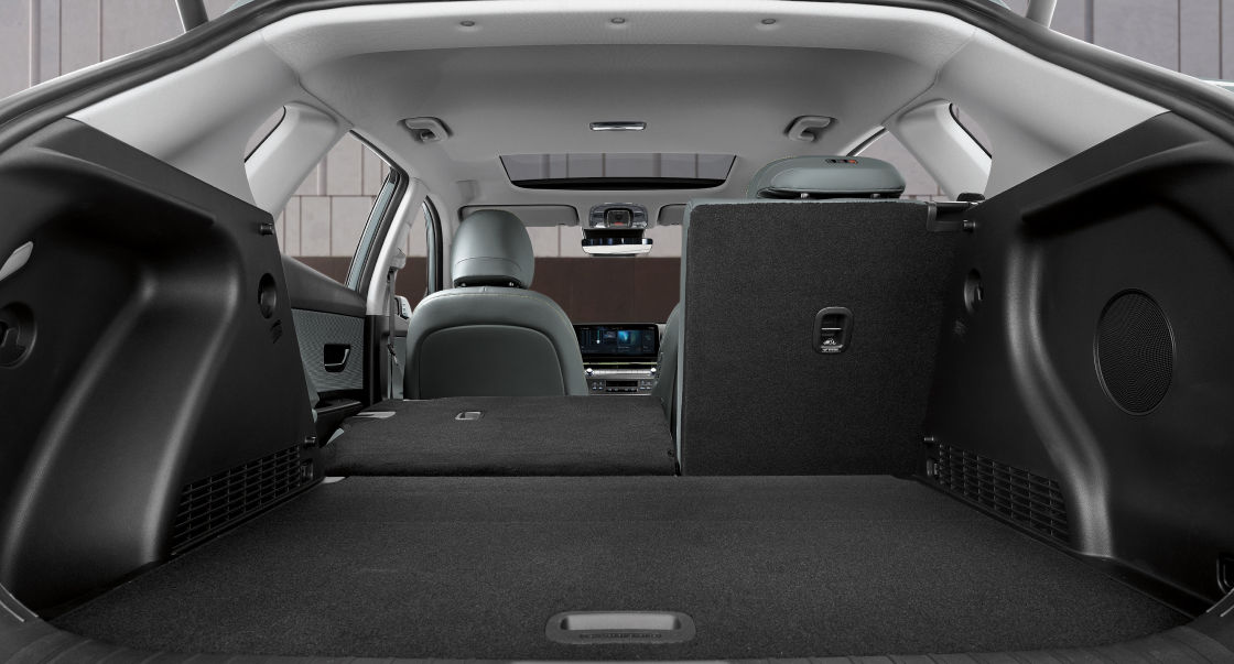 6:4 folding 2nd row seat backs