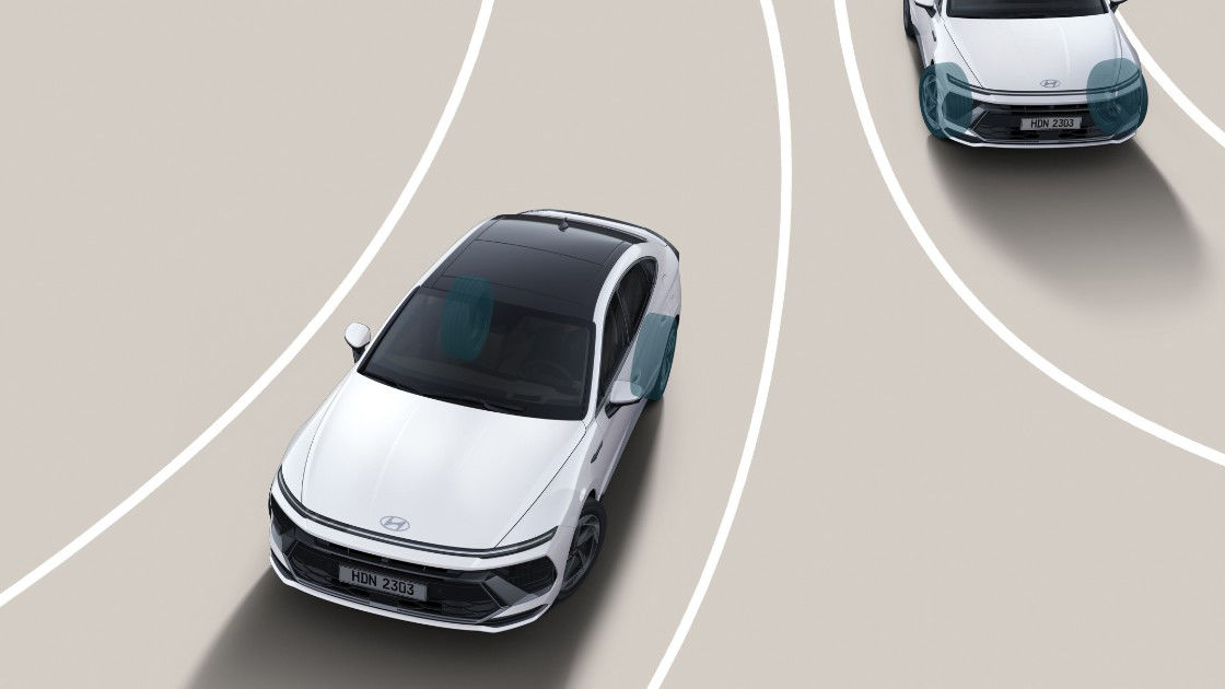 The new sonata hybrid e - Handling